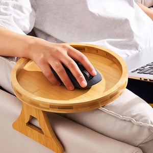 Bank armleuning met houten bijzettafel