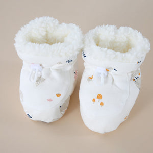 Warme babylaarsjes van bont